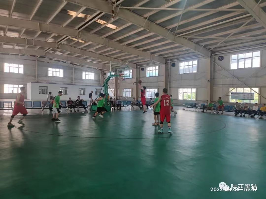 龙门煤化工打响“青春无畏,逐梦前行”篮球联谊赛 龙门煤化工打响“青春无畏,逐梦前行”篮球联谊赛